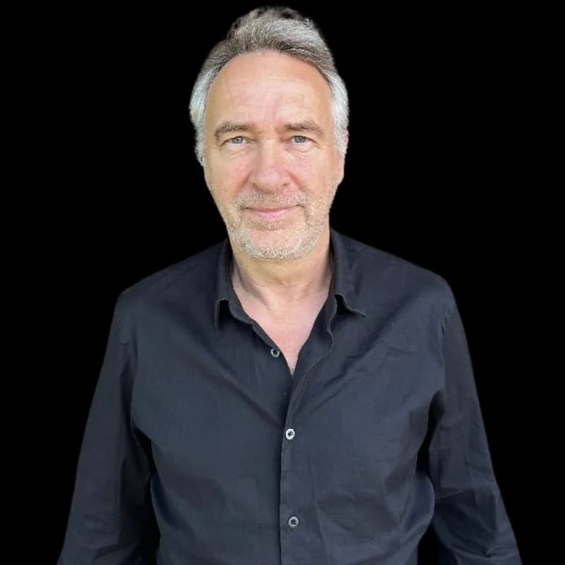 Porträt von Prof. Dr. Dr. med. Christian Schubert